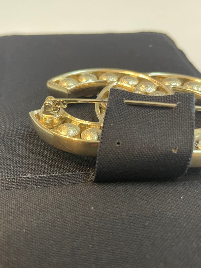 ྀིCHANELྀི ブローチ 未使用