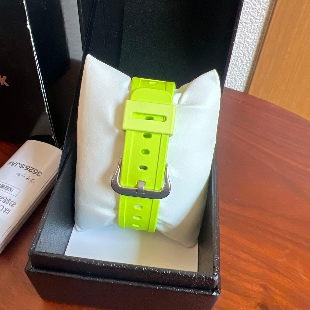 G-SHOCK DW-5600EP-9JF 蛍光グリーン