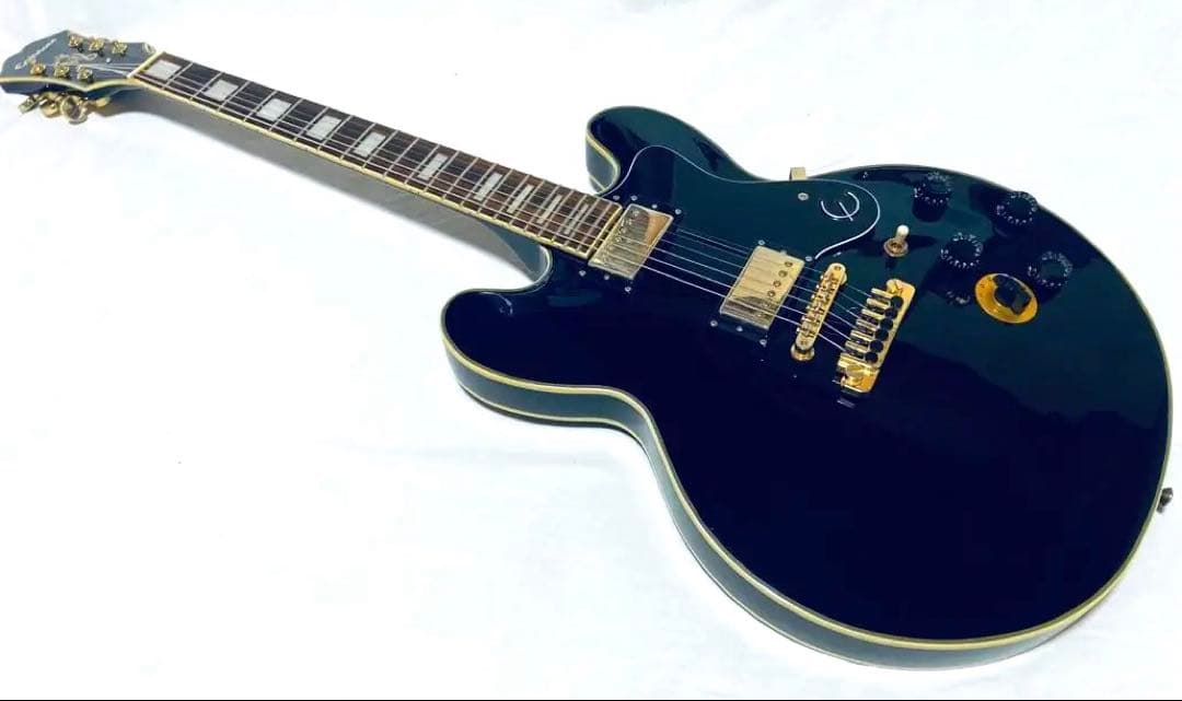 Epiphone B.B. King Lucille セミアコ ハードケース付き