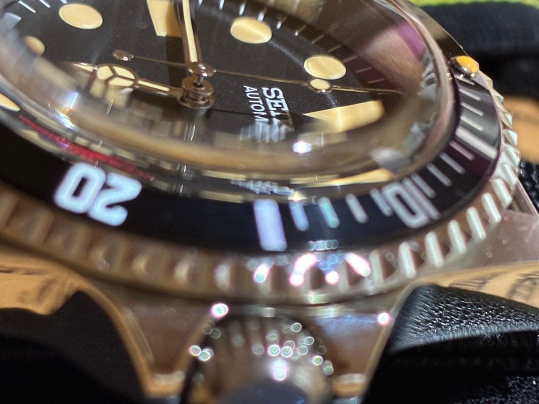 nh35自動巻搭載 39.5mmアンティークドーム型レンズアルミ製ブラックベゼル