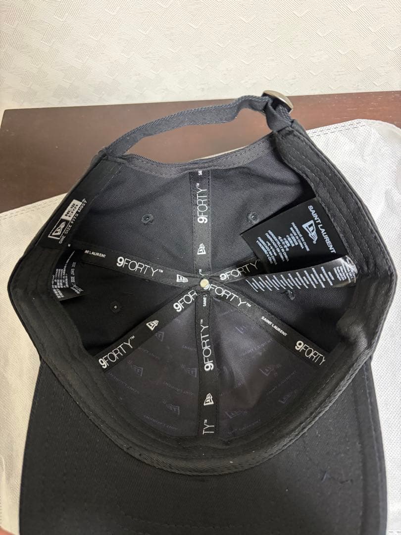 SAINT LAURENT 9FORTY ブラックキャップ
