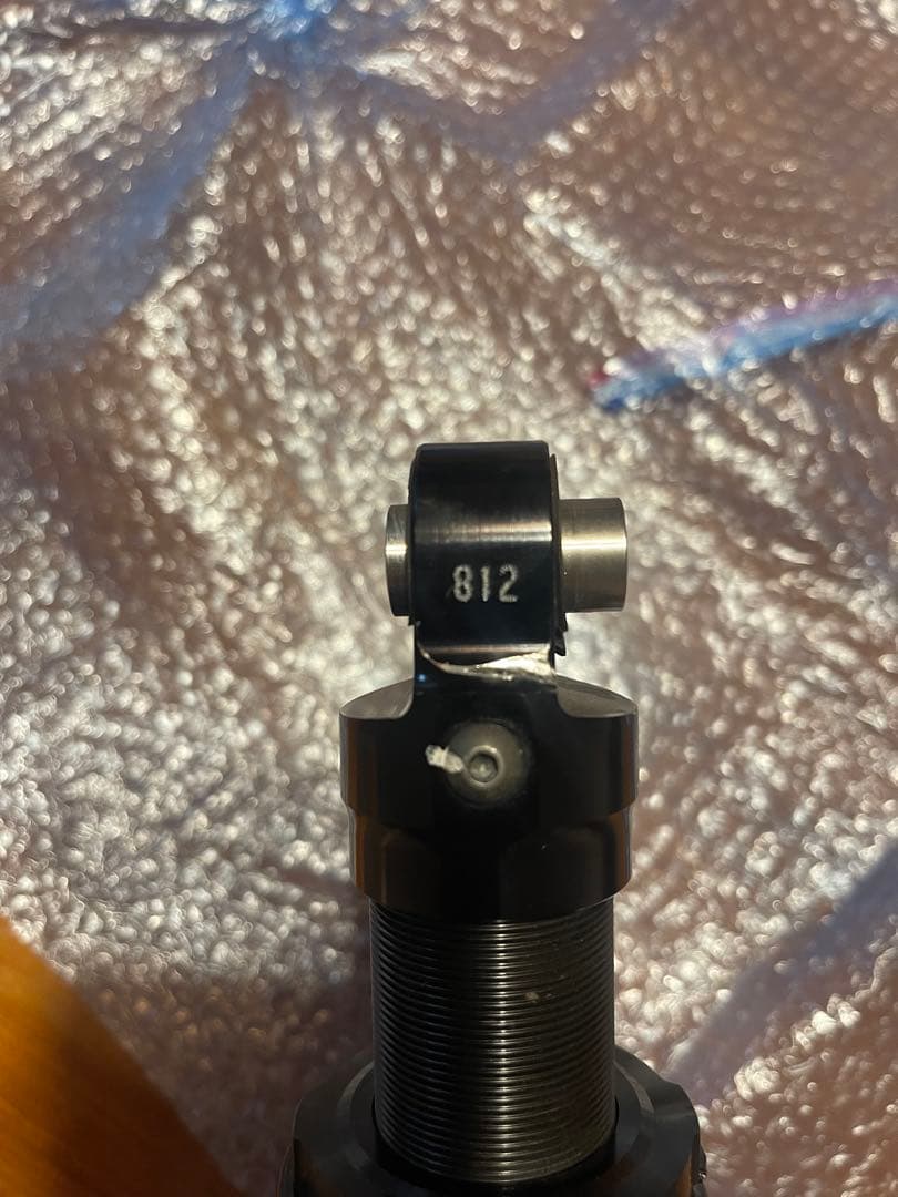 ハーレー　ダイナ　ブラックサスペンションショック 2本セット