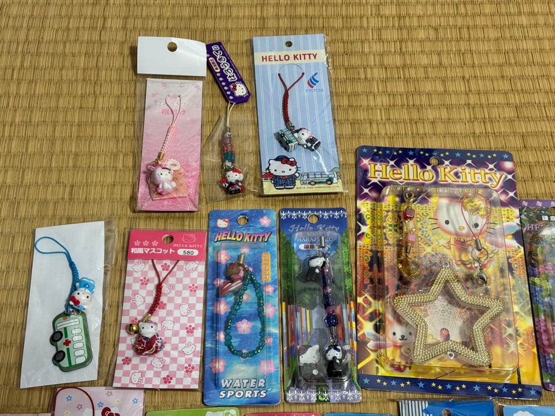 レア　キティ　根付け　ストラップ　まとめ売り　65点