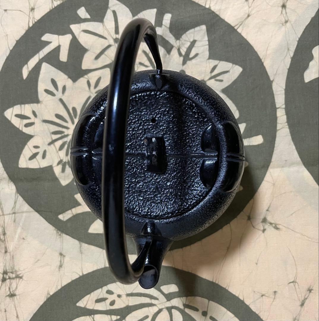 木の葉柄　急須　鉄器 金属工芸 美術品 鉄急須 茶道具 鉄器 鉄瓶 鉄製