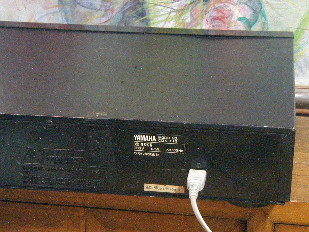 ★ヤマハ　ＣＤプレーヤー、ＣＤＸ‐５１０。再生良好。キズ多い補修あり。