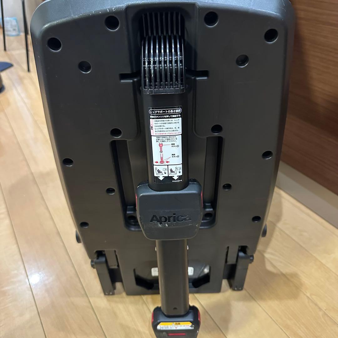 アップリカ クルリラAD シートベルト/ISOFIX両方対応