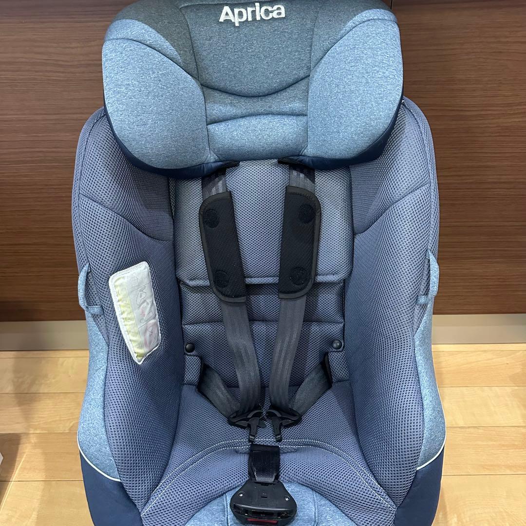 アップリカ クルリラAD シートベルト/ISOFIX両方対応