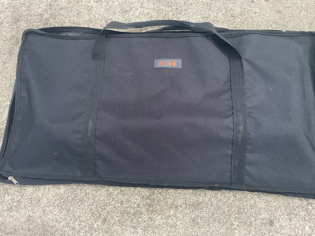 auvil ラウンジファミリーテーブル　igt