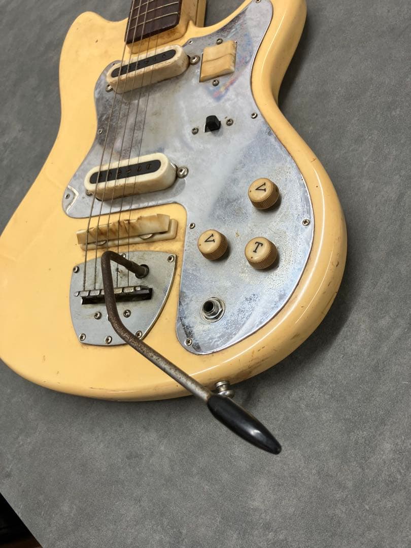 【GUYA TONE/グヤトーン】エレキギター　LG-65T ビザール※現状渡し