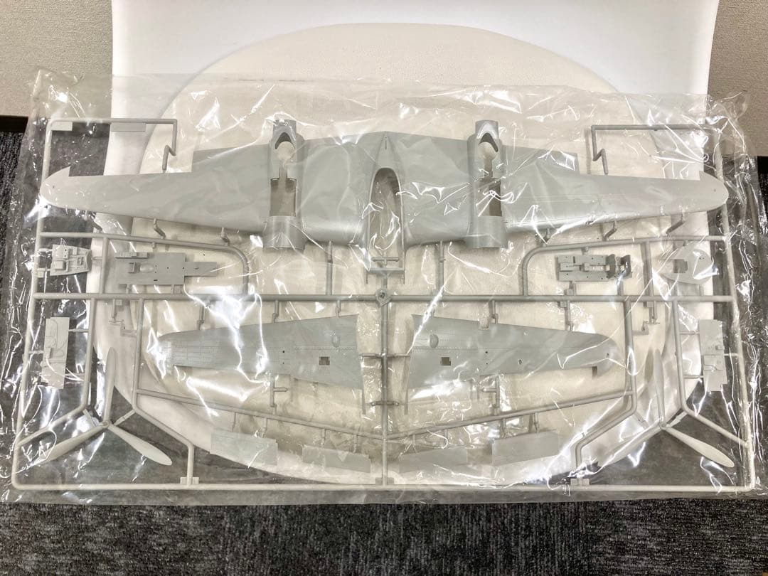 TRUMPETER 1/32 ロッキード P-38L-5-LO ライトニング