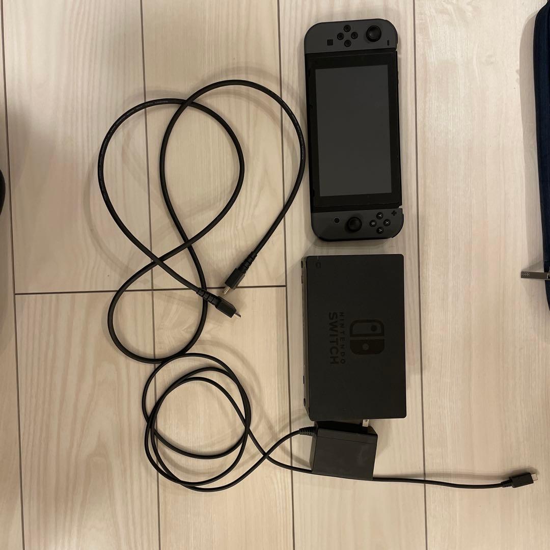 Nintendo Switch 本体 ブラック 充電ケーブル付き