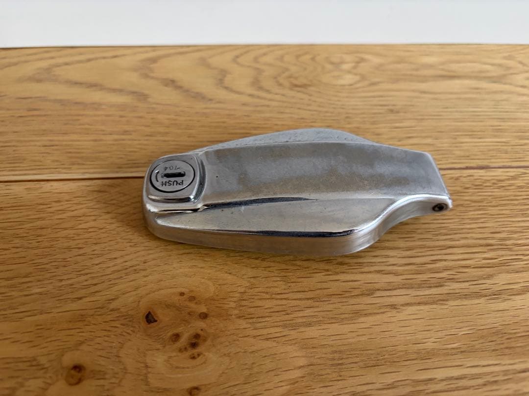 ❺-4 SR400 純正 タンクキャップ 初期型　ムール貝