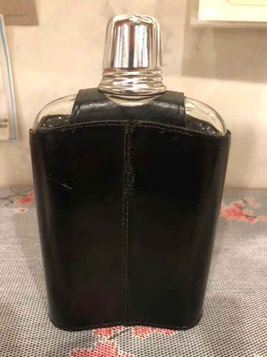 イギリス　アンティークボトルキーパー