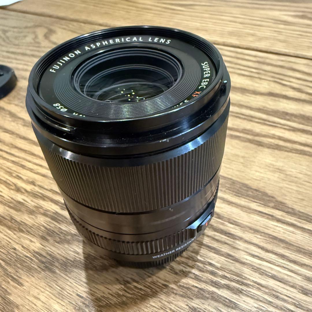 FUJIFILM XF 33mm F1.4 R LM WR レンズ
