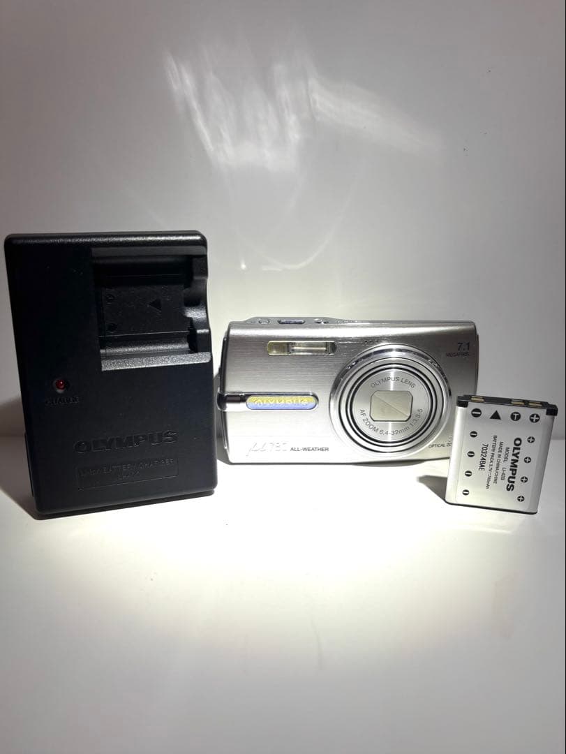 【完動品】OLYMPUS μ780 シルバー デジカメ