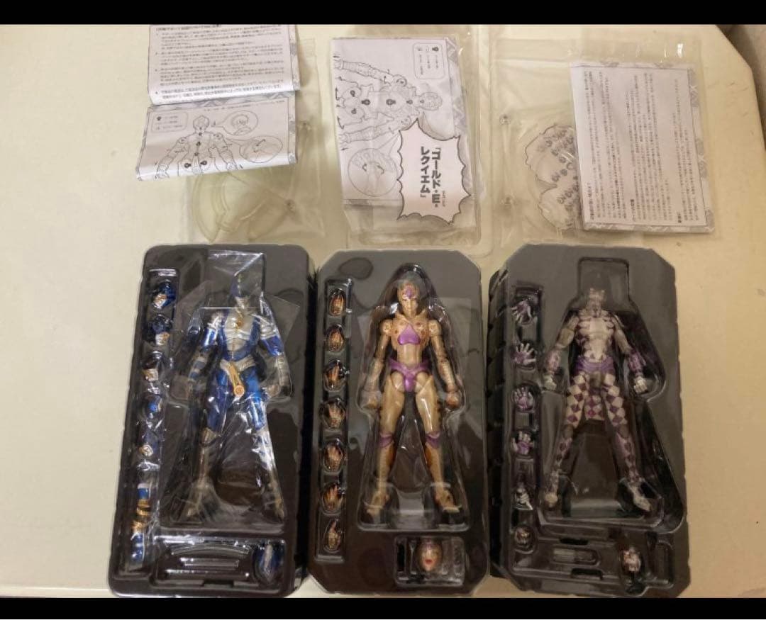 さとにゃ様用　ジョジョの奇妙な冒険　黄金の風　マフィア、スタンドセット