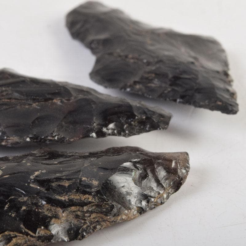 石器時代　黒曜石　矢尻　3点　時代箱付　N　9169