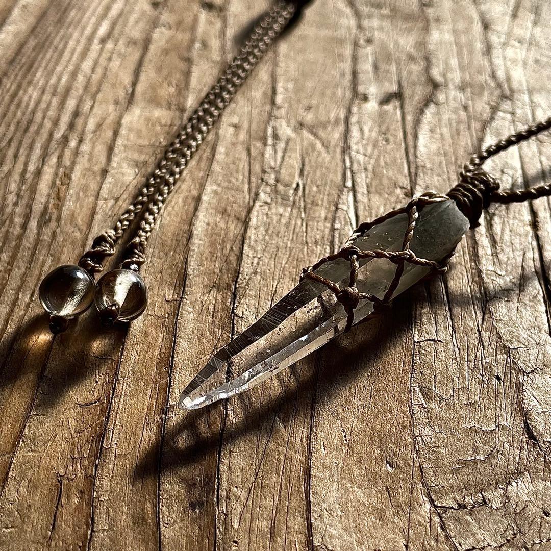 ヒマラヤ水晶 ガネッシュヒマール ＊ マクラメネックレス ペンダント 21