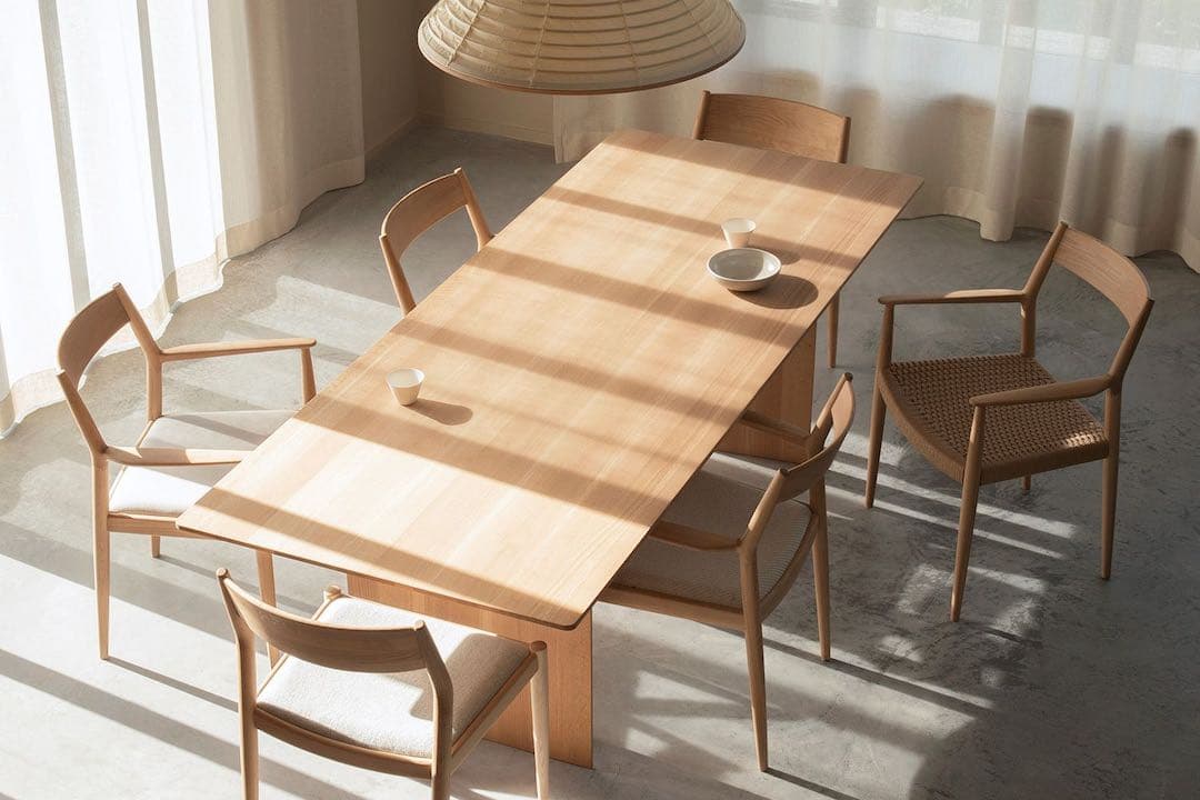 カリモクケーススタディ ダイニングテーブル コンランショップ 代官山