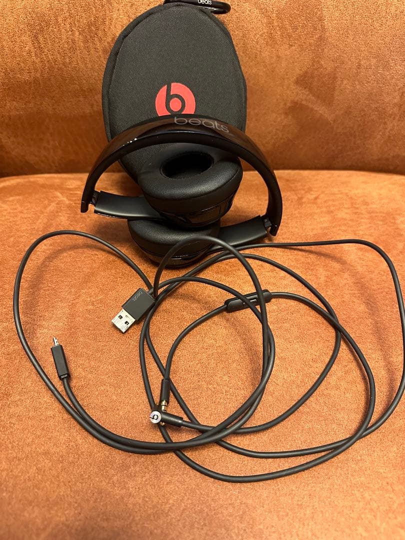 beats ヘッドホン Solo3 Wireless クロスブラック