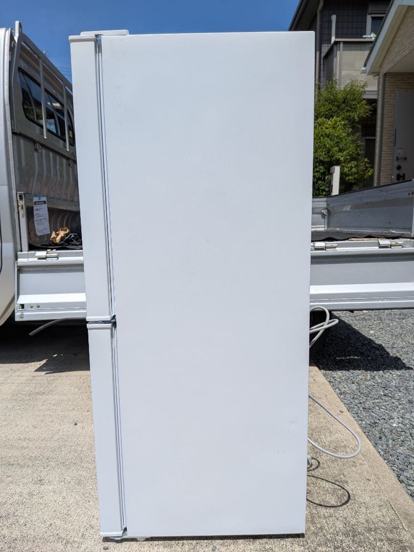 美品 ニトリ Nグラシア ノンフロン2ドア冷蔵庫 NTR-106WH 2024年