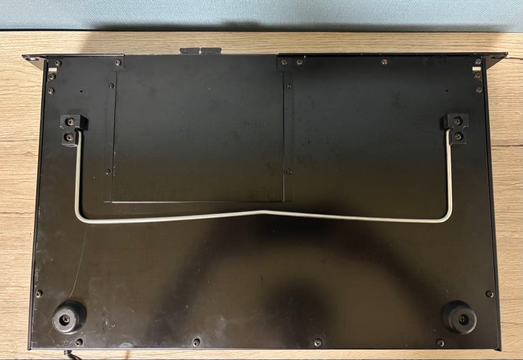 Yamaha TX802 音出し、midiなど動作確認済み、電池をソケット交換