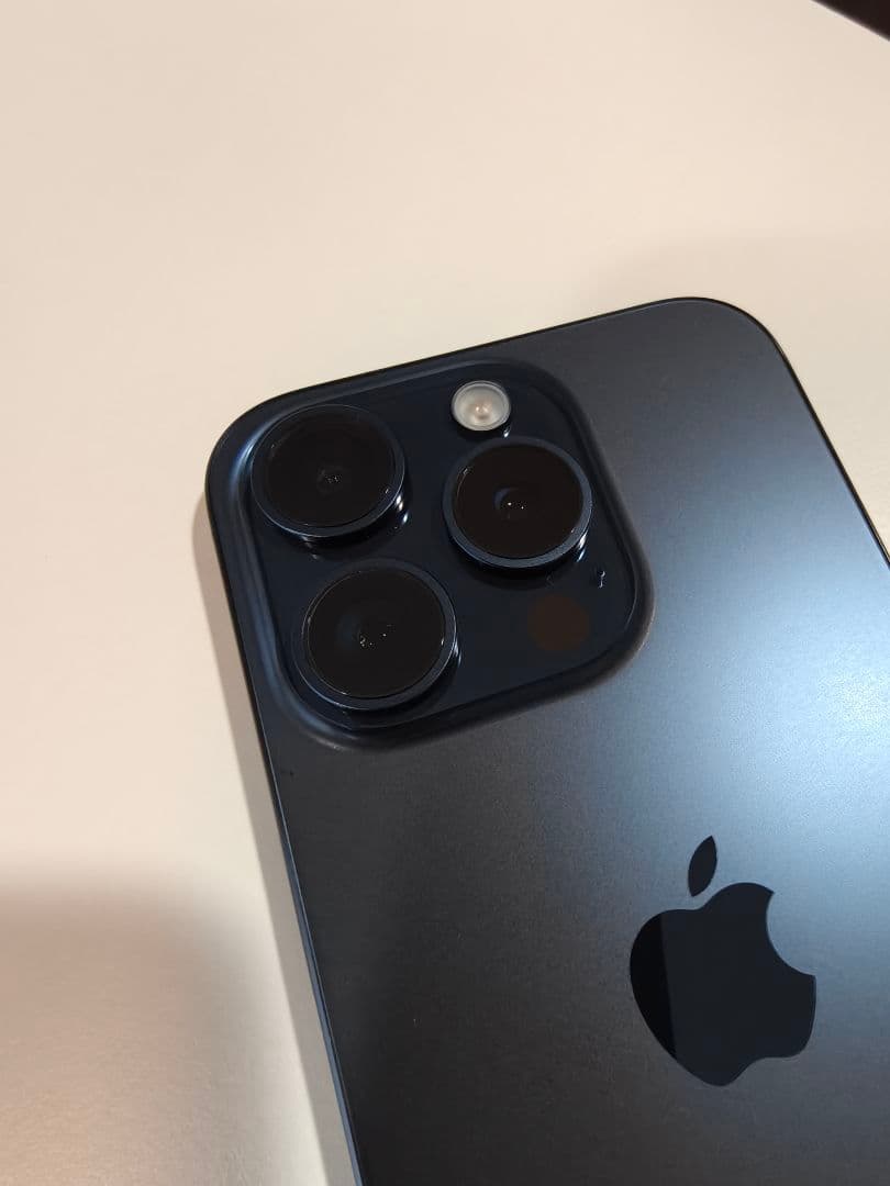 iPhone 15 Pro ブルーチタニウム 256gb 【本体のみ】