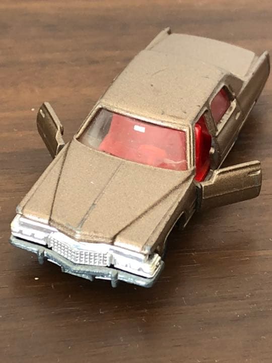 トミカ キャデラック レア エラー