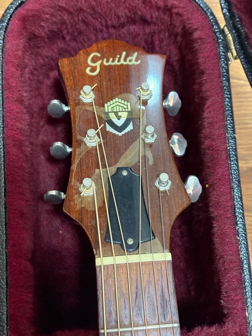 Guild GJ-200 アコースティックギター ハードケース付き