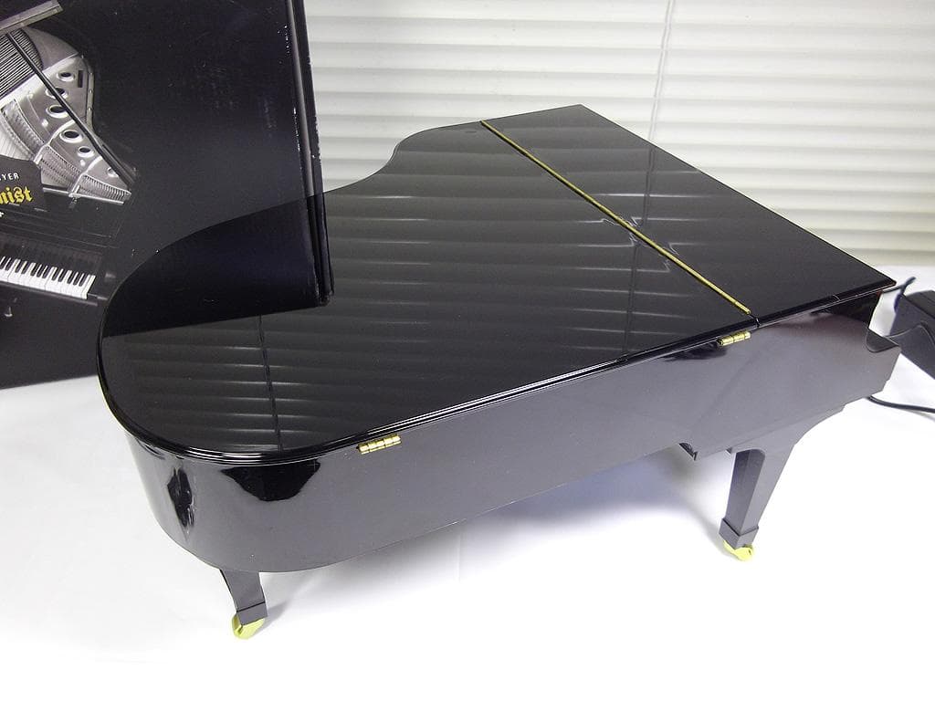 セガトイズ グランドピアニスト