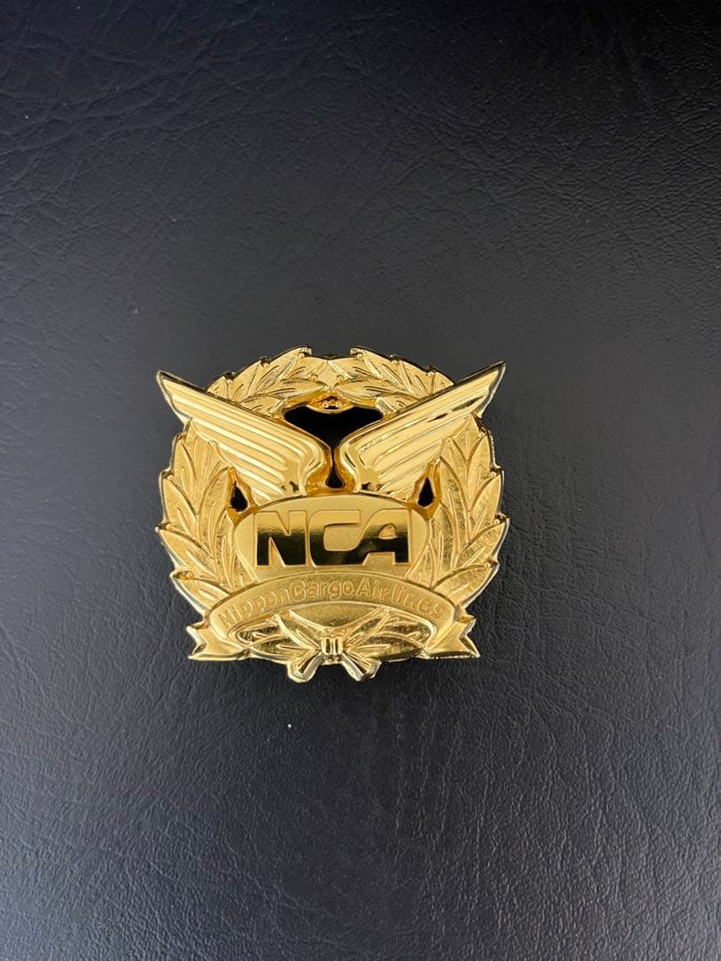 パイロット帽子用　エンブレム ピンバッジ