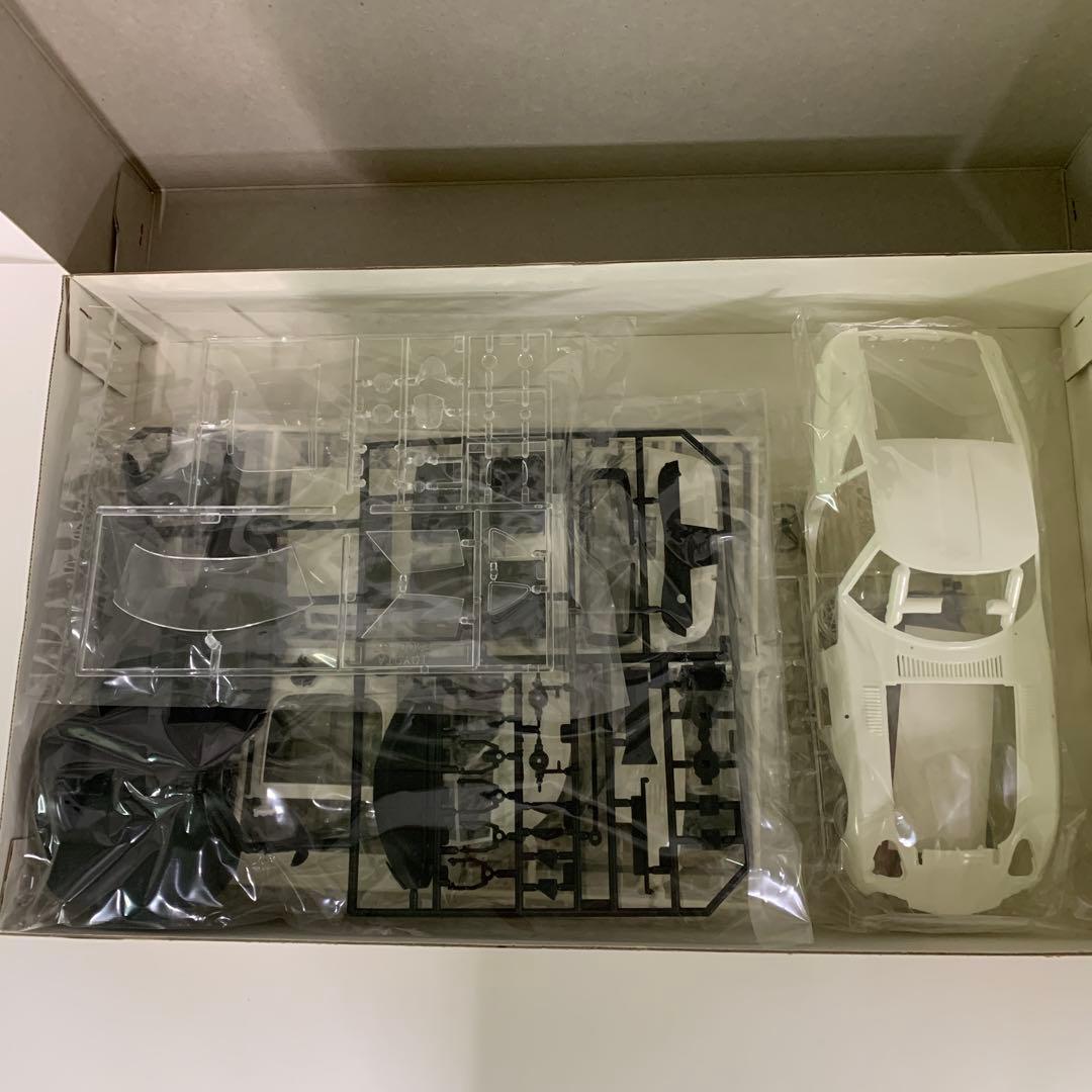 TOYOTA 2000GT プラモデル 1/16