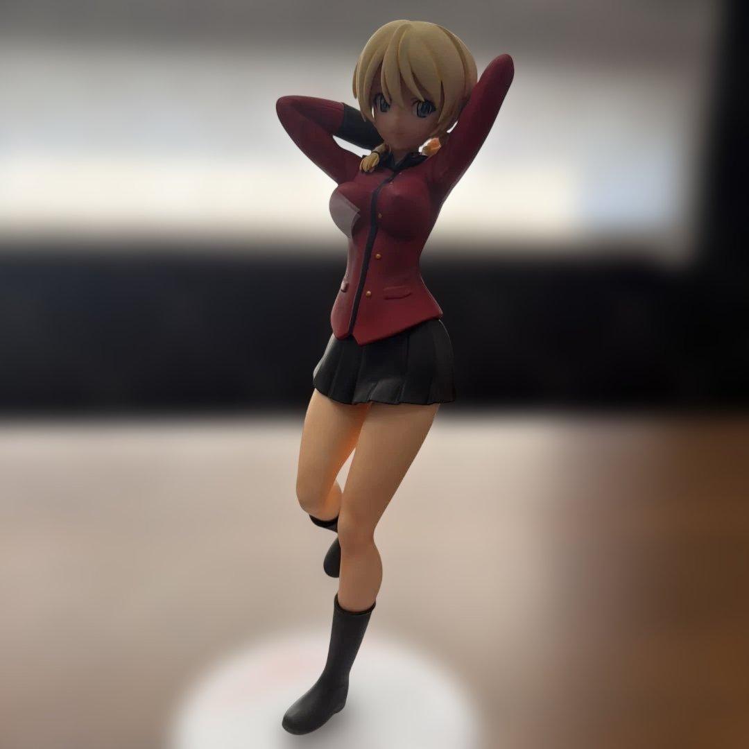 ガールズ&パンツァー　ダージリン　フィギュア【リペイント品】