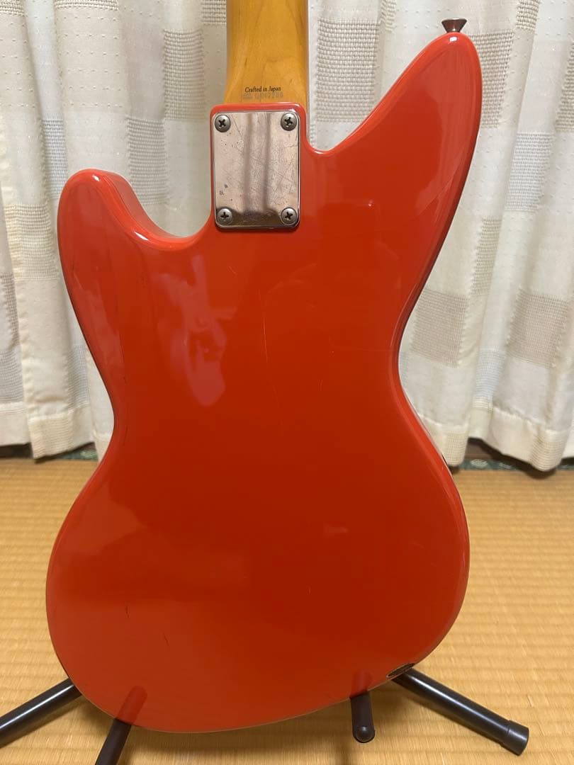 ギター Fender  Cobain Jag-Stang