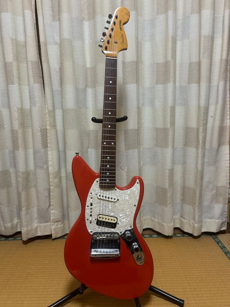 ギター Fender  Cobain Jag-Stang