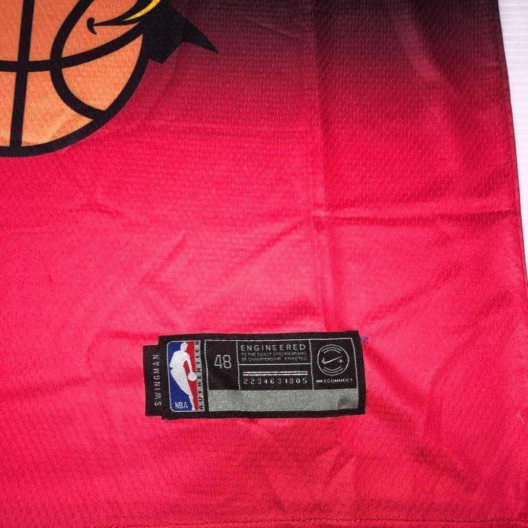 激レア！　新品未使用　NBA アトランタホークス　タンクトップ　ユニフォーム　M