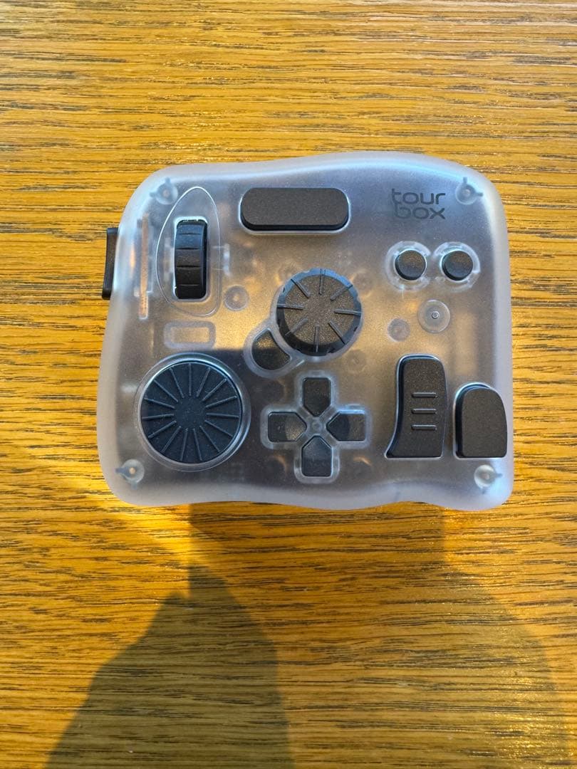 tour box elite plus 左手デバイス