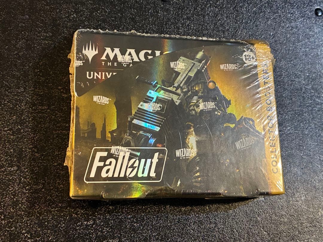 マジックザギャザリング　 Fallout コレクター ブースター　英語版　BOX