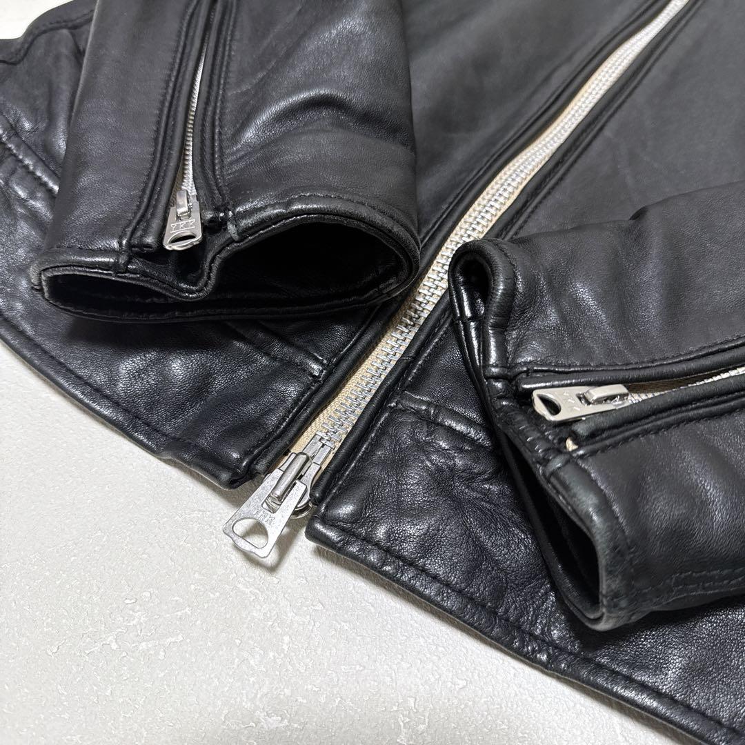 【極美品】XLサイズ ナノユニバース シープスキン シングルライダース 黒 赤