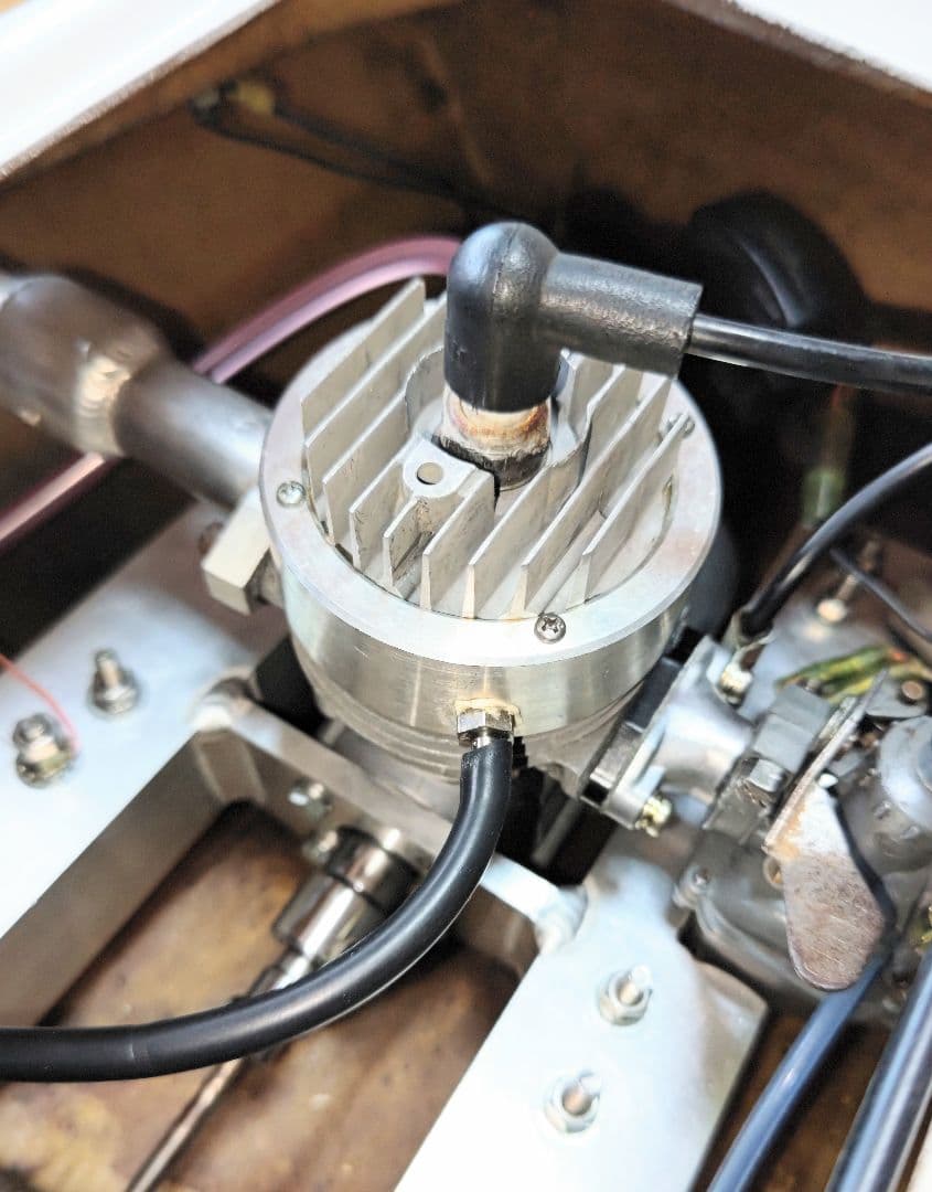 大型ラジコンボート　　　　　DELTA ACE　引き取り限定