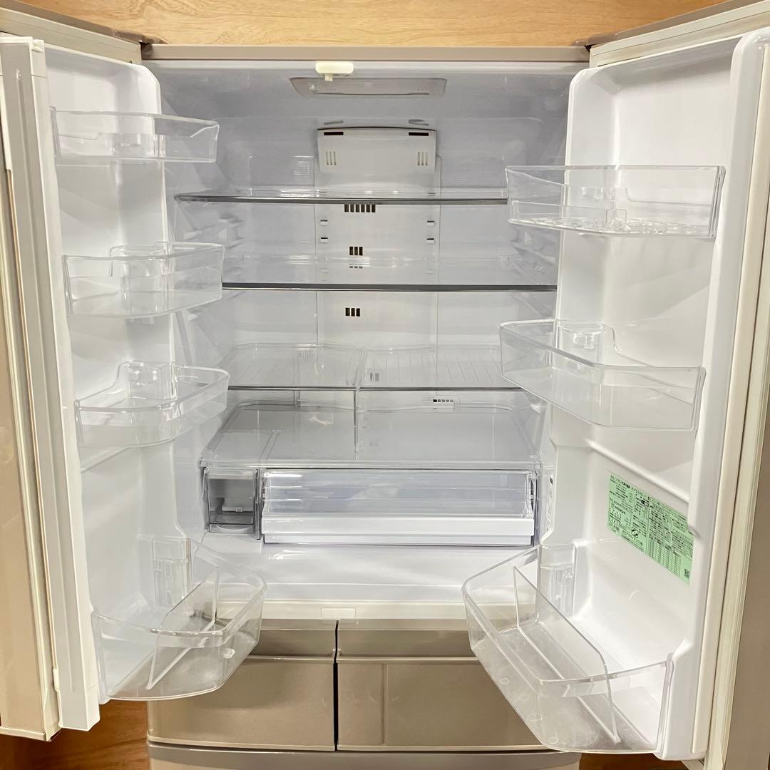 一都三県限定　配送設置無料　冷蔵庫　6ドア　HITACHI 日立　2018年製