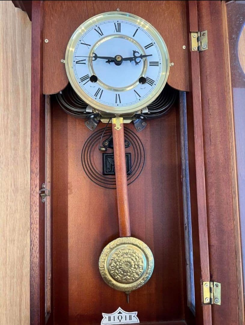 クラシック木製振り子時計