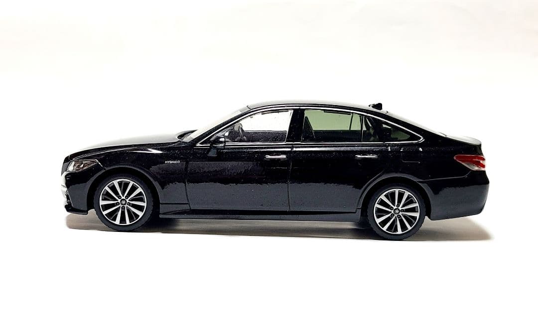 トヨタ 220系クラウン G カラーサンプル