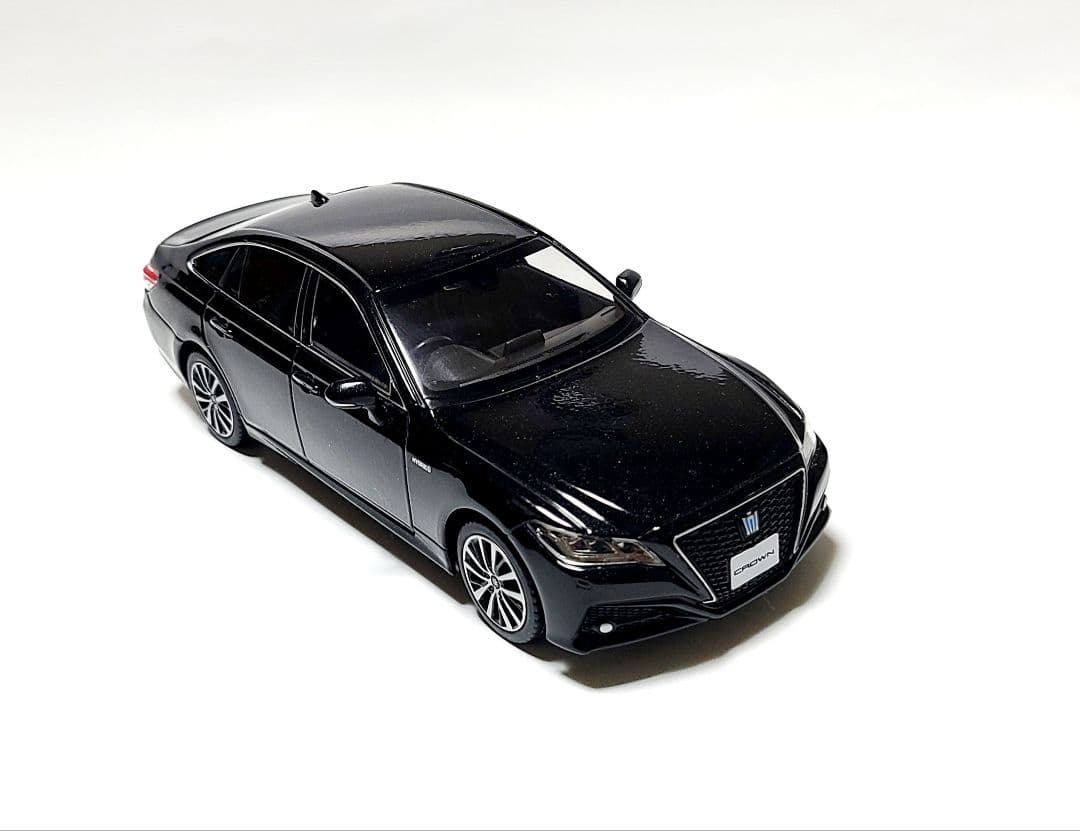 トヨタ 220系クラウン G カラーサンプル