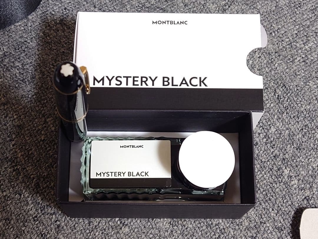 MONTBLANC 万年筆 MYSTERY BLACK セット