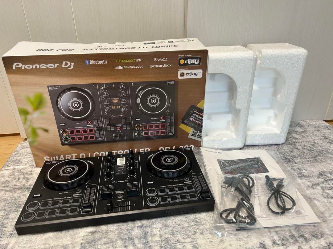 さ*ょ様 【箱付き】Pioneer DJ DDJ-200