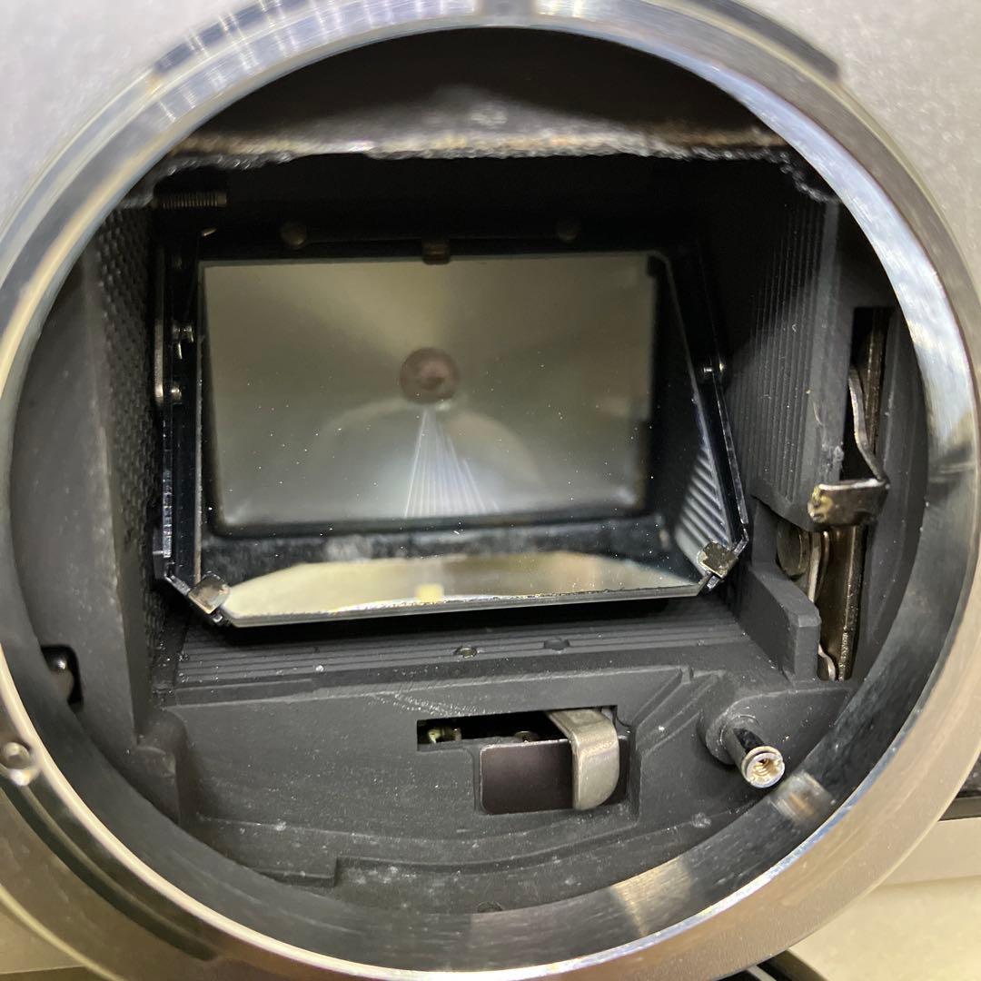 Canon AE-1とFD 50mm F1.4 S.S.Cのセットになります。