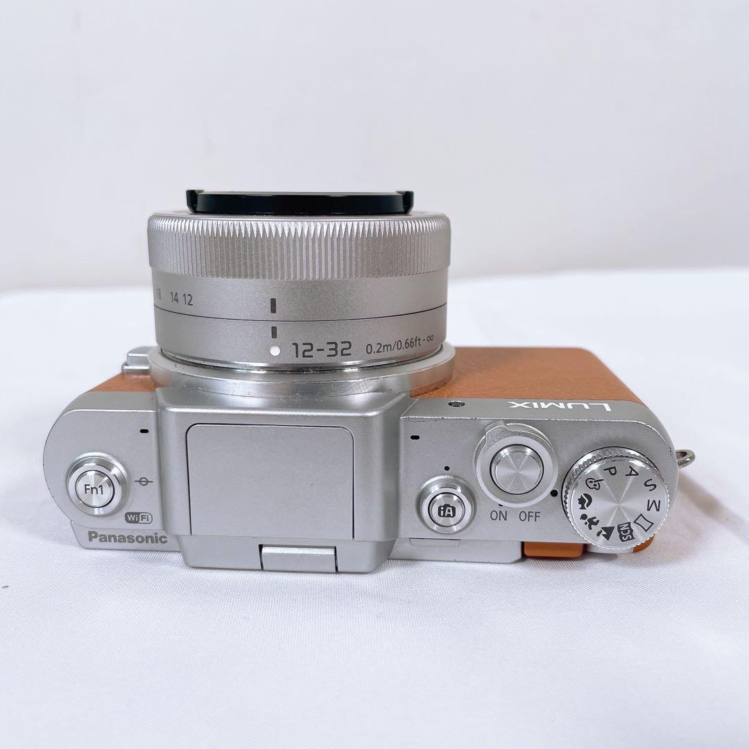 【美品】 Panasonic ミラーレス一眼 DMC-GF7W-T