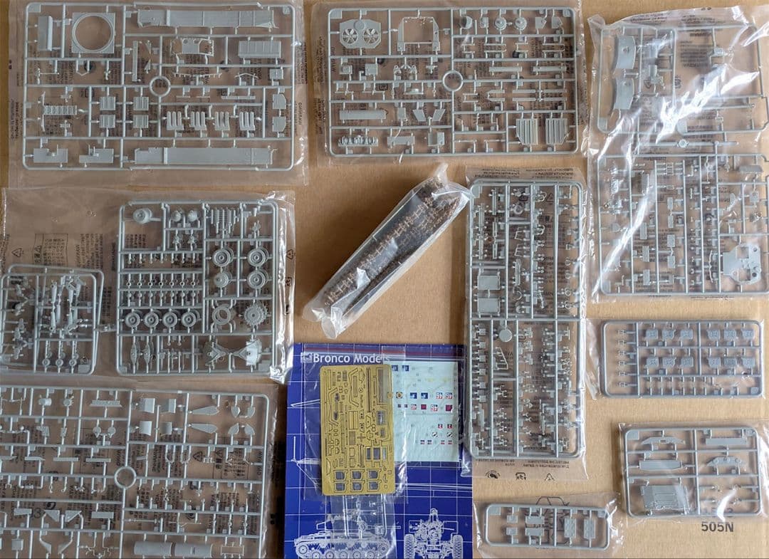 その他 Bronco Tank MK.III 'Valentine' Mk.XI