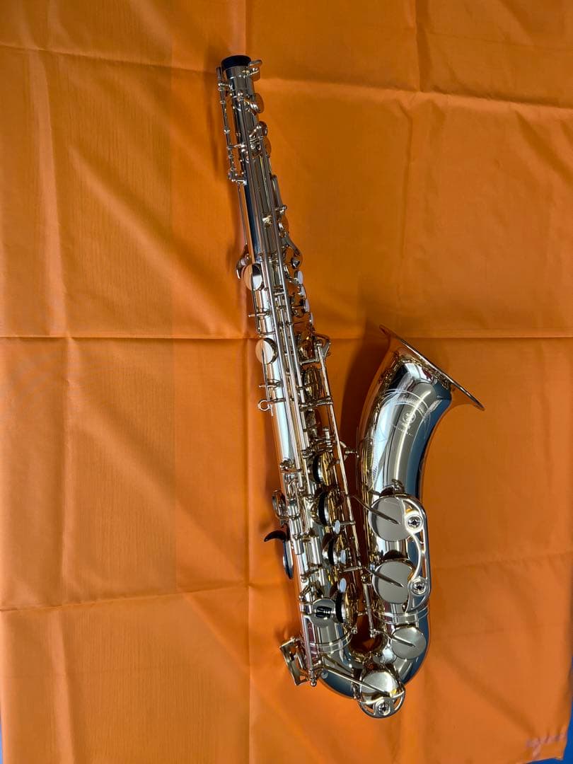 テナーサックス YTS-62 です。